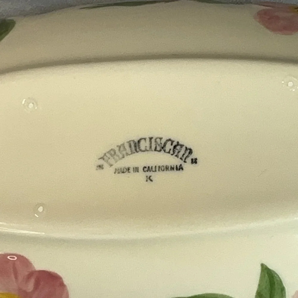 Franciscan Desert Rose Gravy Boat, Set of‎ Salt & Pepper Shakers, Relish Tray